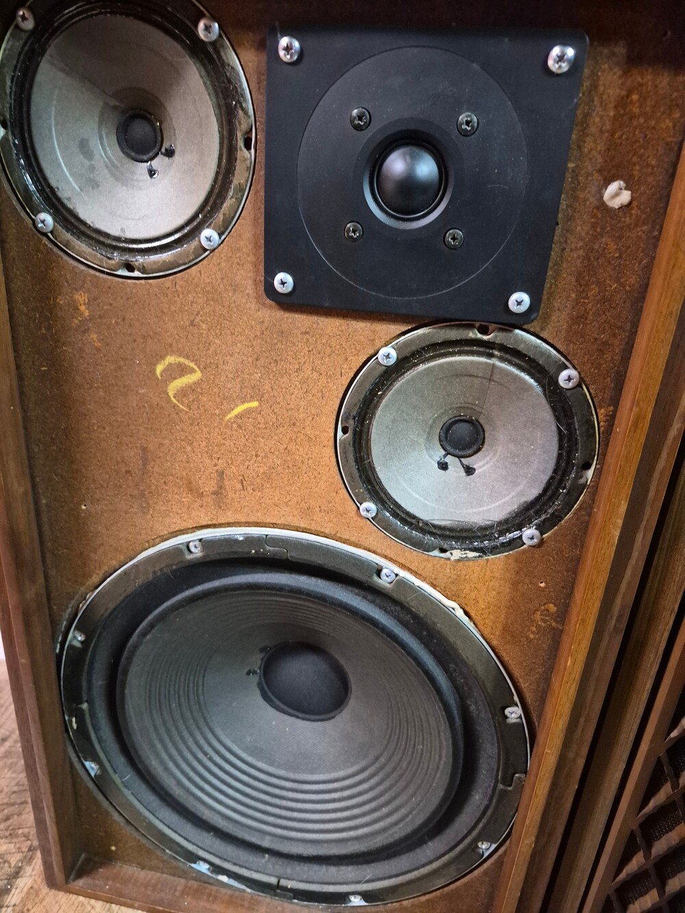 Sansui Speaker Cabinet Wooden Frame Woven Grille Cloth Vintage